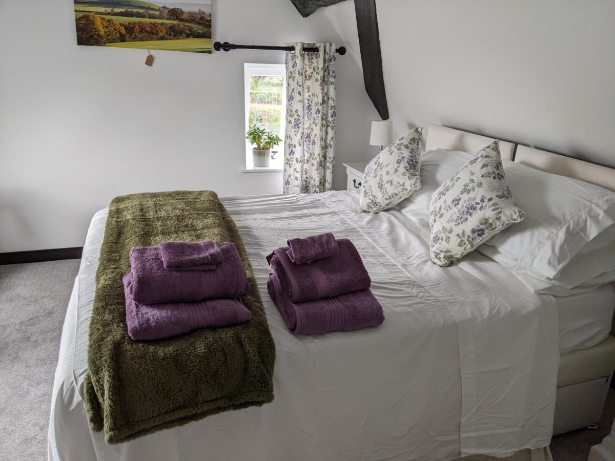 Characterful 2 Bed Cottage, Quiet Village Setting Ashleworth 外观 照片