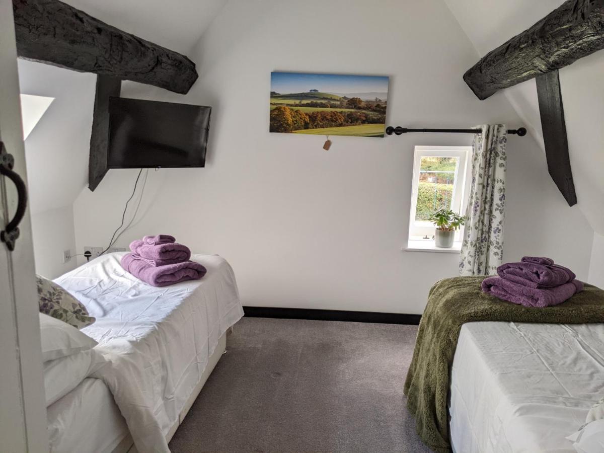 Characterful 2 Bed Cottage, Quiet Village Setting Ashleworth 外观 照片